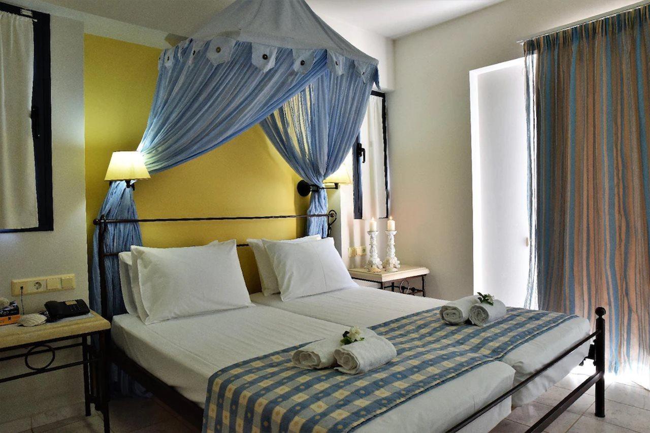 Golden Bay Hotel Apartments Mália Kültér fotó